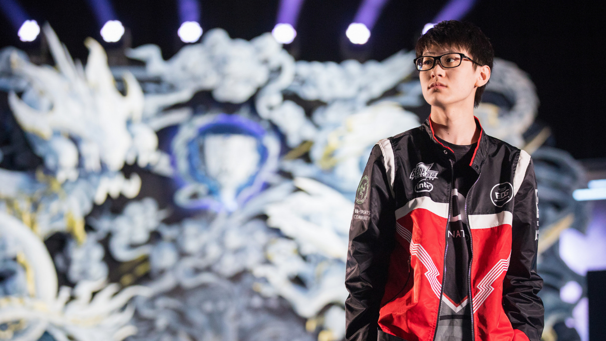 Scout迎来三赛季出色发挥，勇士观众热烈欢呼！