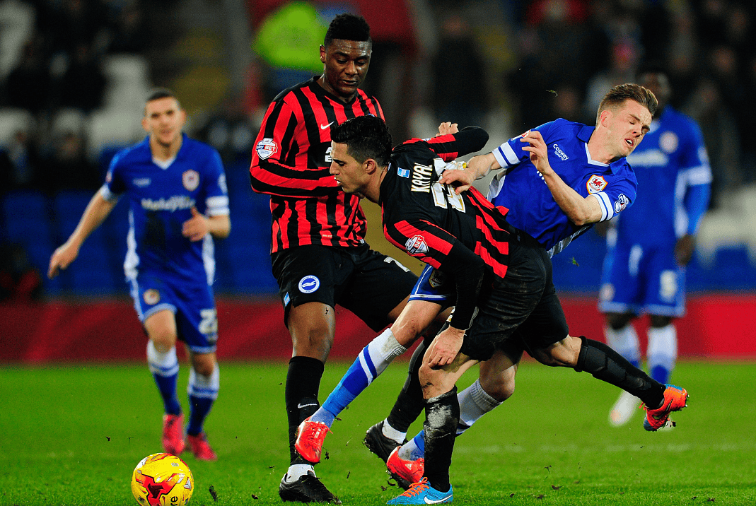 AYX SPORTS-国际比赛日荷甲焦点战，马赛完成体检，信心回归，心理建设被强调的简单介绍-AYX SPORTS