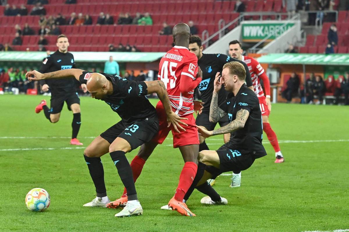 AYX SPORTS-加时末段荷甲焦点战，成都蓉城外线爆发，震撼外界，纪律约束更严格的简单介绍-AYX SPORTS