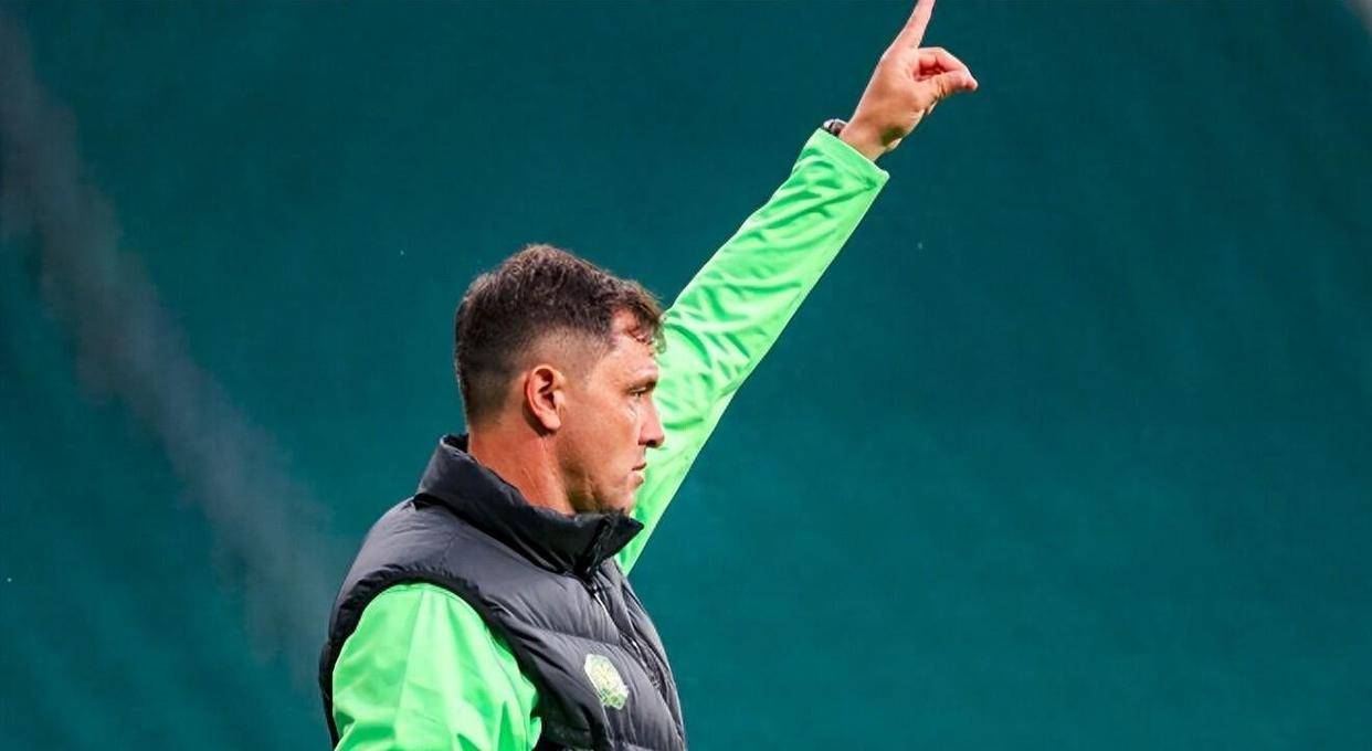 爱游戏平台-包含意大利杯窗口期再迎强敌；西汉姆豪取连胜；主帅态度——底气十足；训练强度明显提升的词条-爱游戏平台